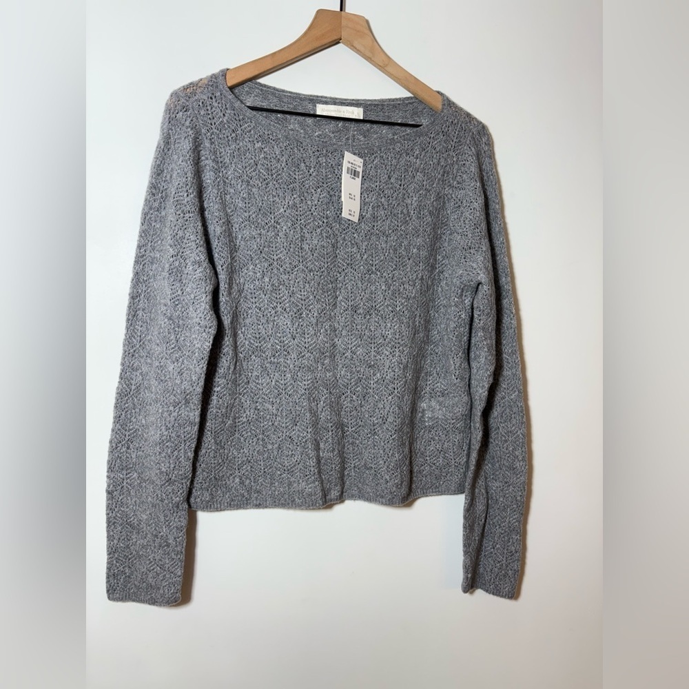 Abercrombie & Fitch NWT merino wool blend Gray Women's Sweater Sz XL - Picture 3 of 9